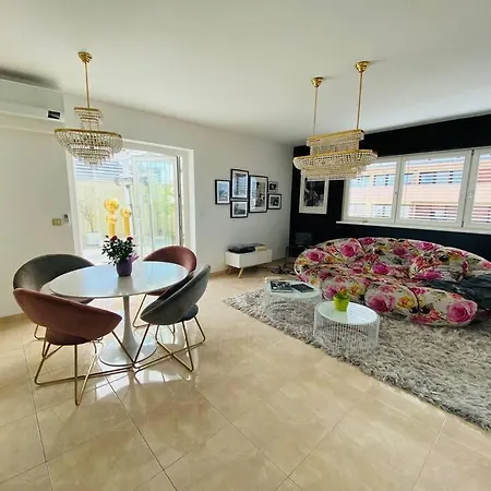 Amazing Skyline Penthouse - 300m2! *